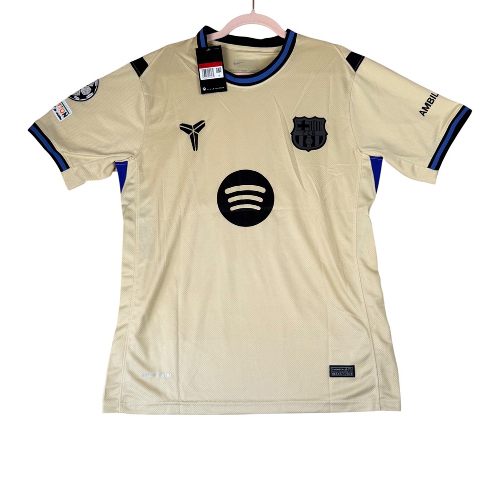 Nike FC Barcelona Kobe Mamba Jersey Beige Gold Mens Large CD0699-100 Rashford